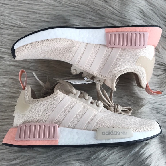WOMENS ADIDAS NMD R1 - Picture 3 of 6